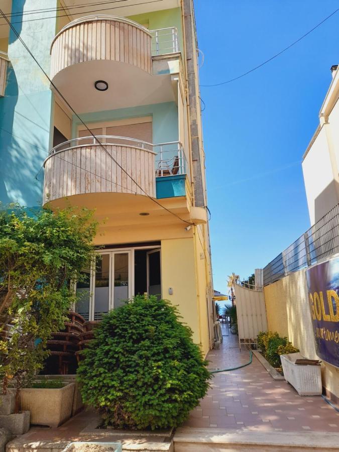 Seaside Deluxe Apartment Dıraç Dış mekan fotoğraf