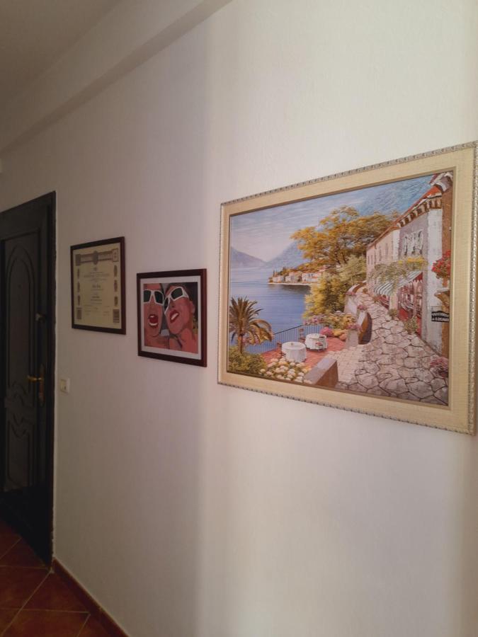Seaside Deluxe Apartment Dıraç Dış mekan fotoğraf